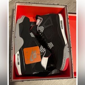 Jordan 4 Retro Bred 2019 SIZE 10.5 DS OG ALL